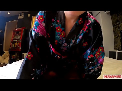 ❤️ Keçika ciwan a cosplay ji seksê hez dike ku bi orgazmê bi şûjinek di hespêk û blowjob de. Keçika Asyayî ya bi pisîka porî û bi cil û bergên kevneşopî yên Japonî di vîdyoya amator de ku masturbasyona bi pêlîstokên qijikê nîşan dide. Sakura 3 OSAKAPORN. ☑ Kalîteya porno li ku.dreamypassionjourney.ru ❌❤